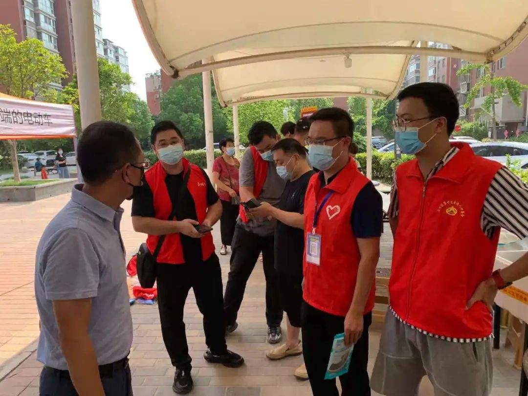 �R�Ŀ��ߣ�־Ը����(w��)�M(j��n)��^(q��)