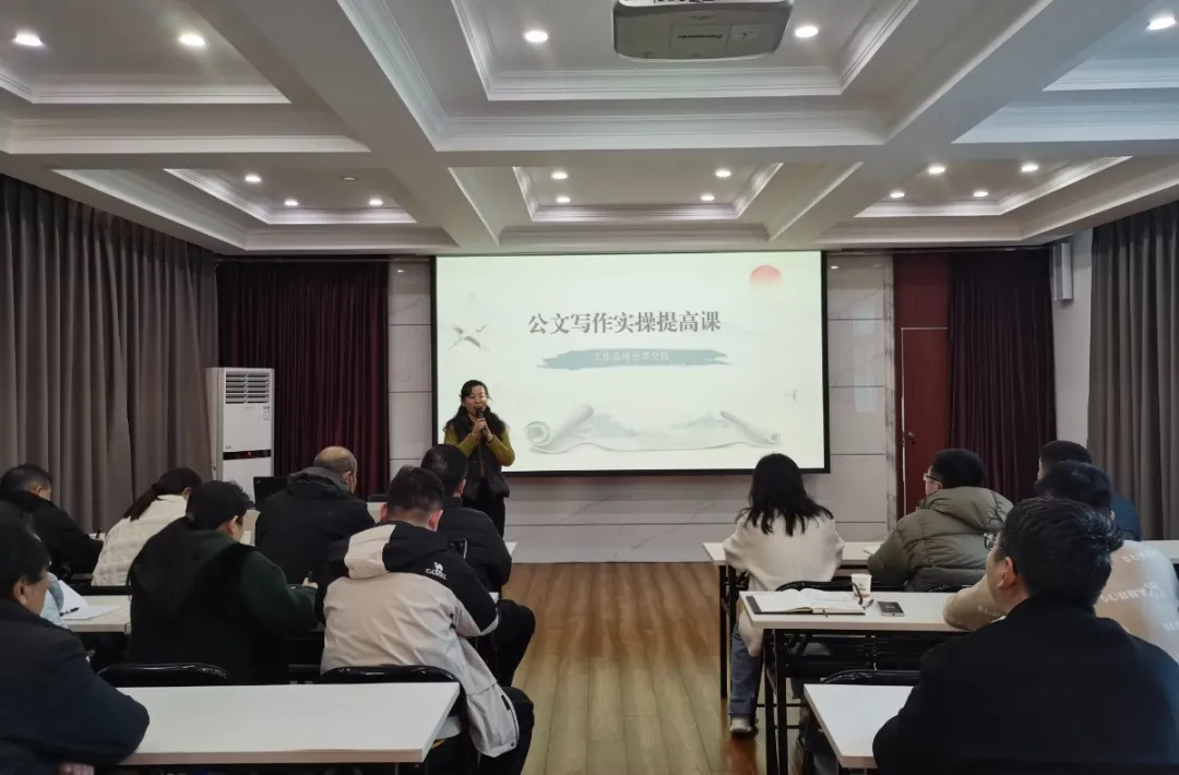 �C(j��)�P(gu��n)�C���k�_չ�����Č���ϵ����Ӗ(x��n)�� ��ʮ�ڹ��Č�����(sh��)������n�߹������Y(ji��)����������(hu��)